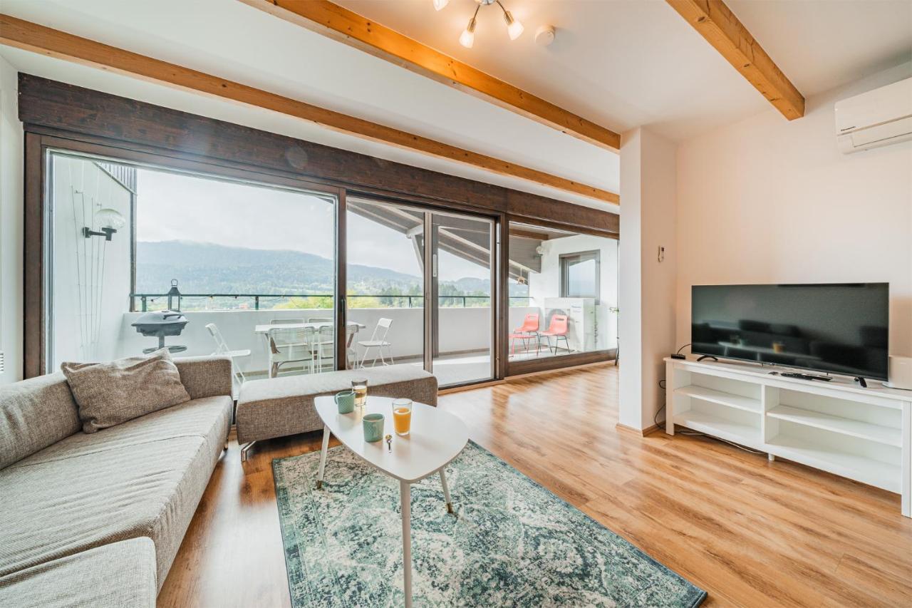 Panorama-Apartments In Unmittelbarer See-Nahe Schiefling am Wörthersee Esterno foto