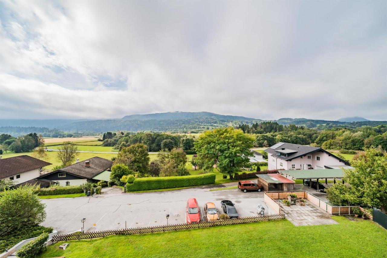 Panorama-Apartments In Unmittelbarer See-Nahe Schiefling am Wörthersee Esterno foto